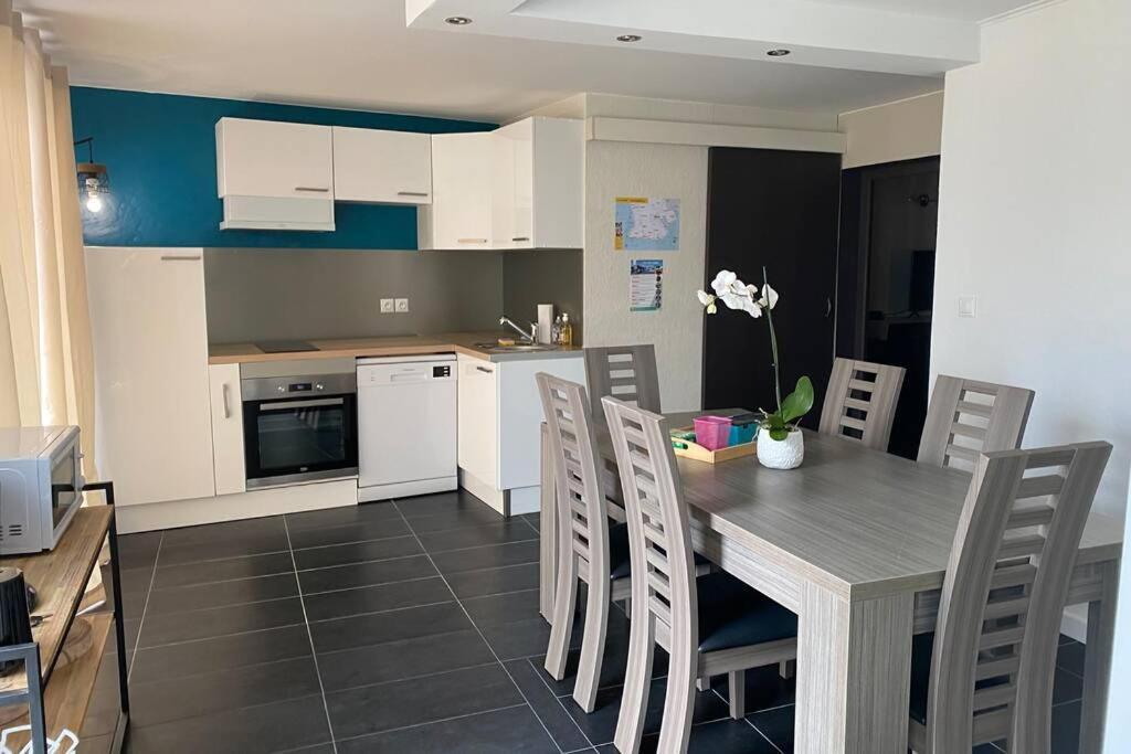 Apartment En Entree De Avec Balneo Pont-l'Abbe